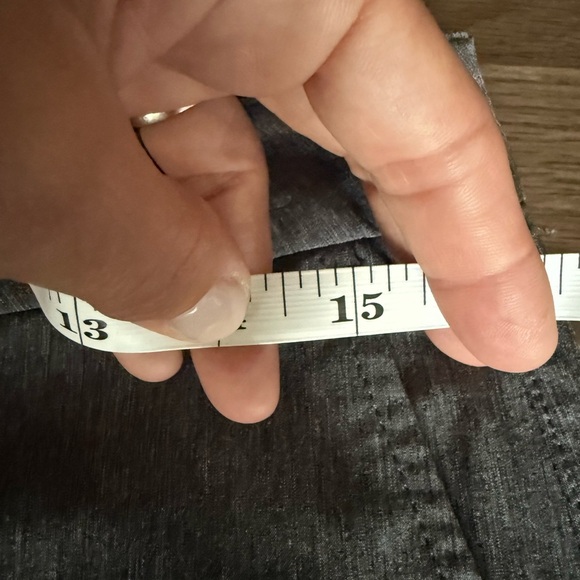 Quicksilver amphibian shorts • Men’s size 30 - Picture 6 of 7